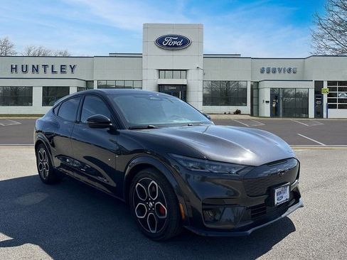 Used 2022 Ford Mustang Mach-E GT image 4