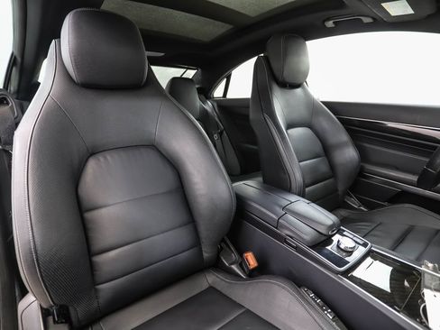 Used 2015 Mercedes-Benz E 400 4MATIC Coupe image 24