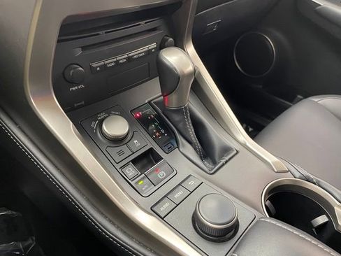 Used 2015 Lexus NX 200t FWD image 7