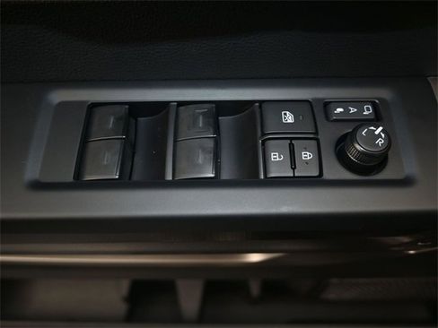 New 2026 Toyota Tundra Platinum w/ TRD Off-Road Package image 12