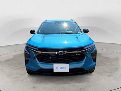 Used 2025 Chevrolet Trax RS w/ Sunroof Package