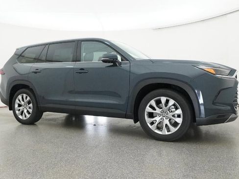 New 2026 Toyota Grand Highlander Limited image 61