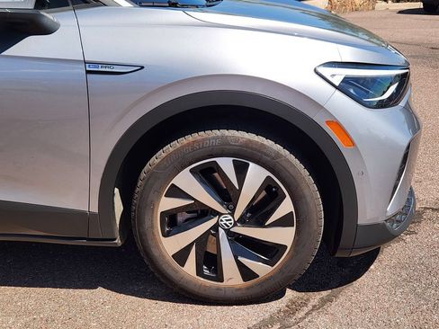 Used 2023 Volkswagen ID.4 Pro AWD/4WD image 29
