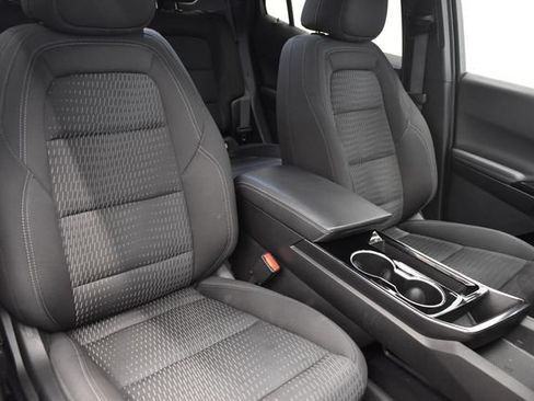 Used 2025 Chevrolet Equinox LT AWD/4WD image 6