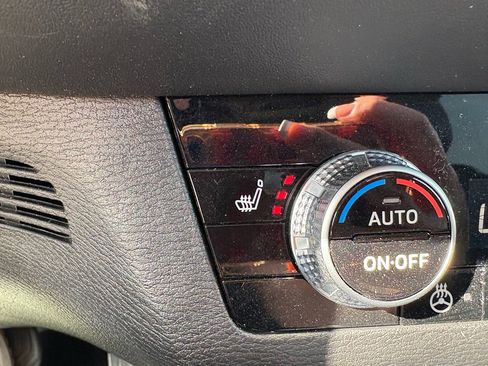 Used 2024 Mitsubishi Outlander SEL image 22