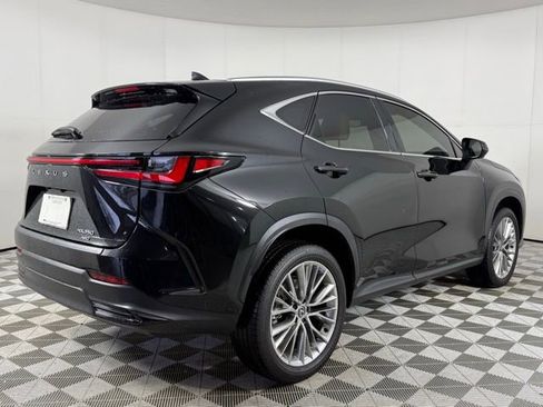 Used 2025 Lexus NX 350 AWD w/ Premium Package image 10