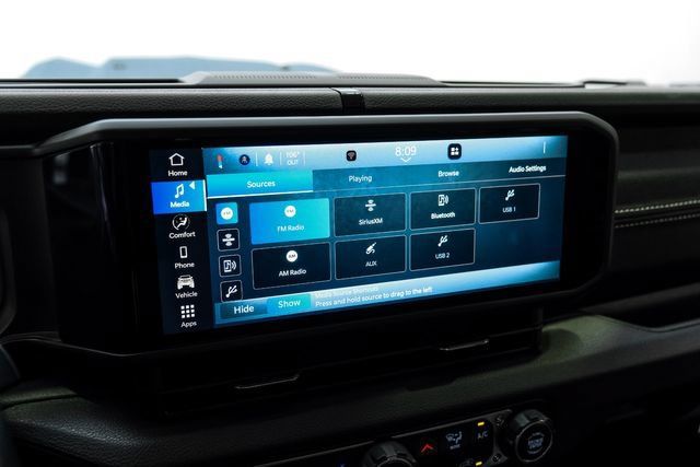 Used 2025 Jeep Gladiator Sport AWD/4WD image 68