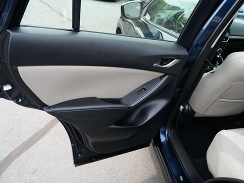 Used 2016 MAZDA CX-5 Sport w/ Rear Camera Package AWD/4WD image 16