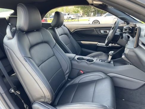 Used 2026 Ford Mustang Premium RWD image 25