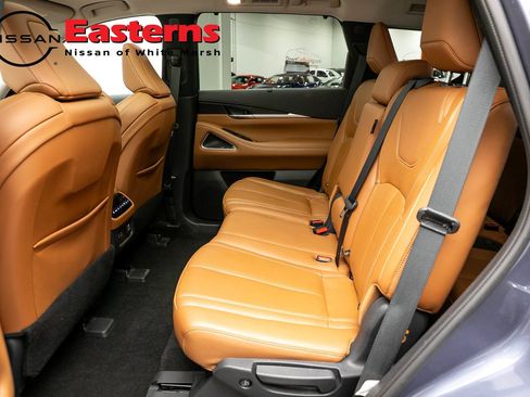Used 2023 INFINITI QX60 Sensory w/ Vision Package AWD/4WD image 23