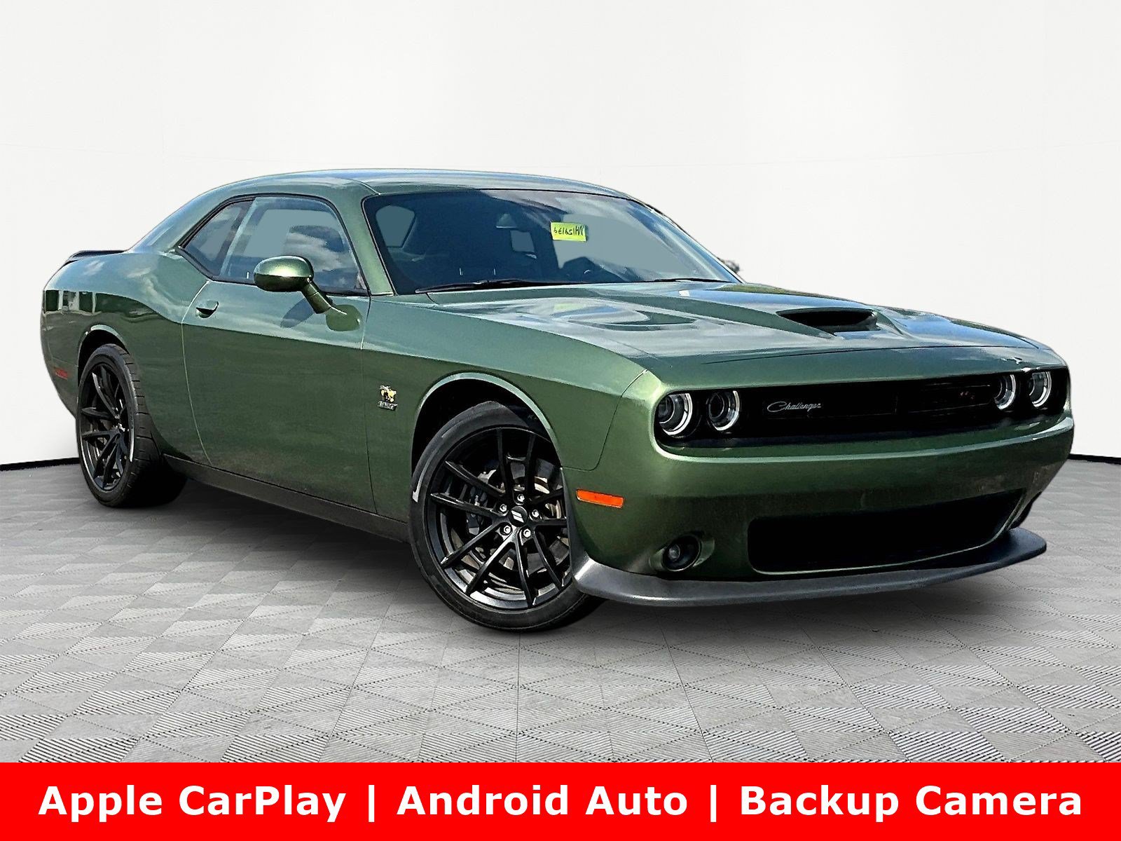 Used 2022 Dodge Challenger R/T Scat Pack RWD image 3