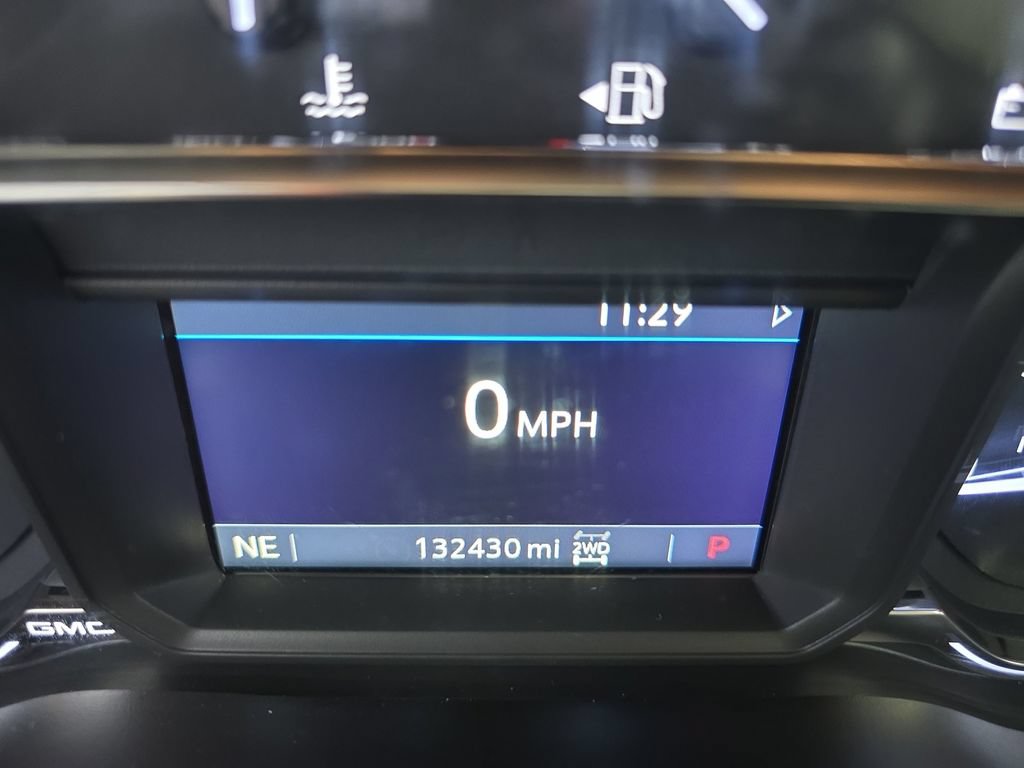 Used 2021 GMC Sierra 1500 Elevation w/ X31 Off-Road Package AWD/4WD image 32
