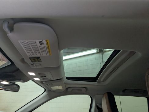 Used 2024 Ford Maverick Lariat FWD image 14