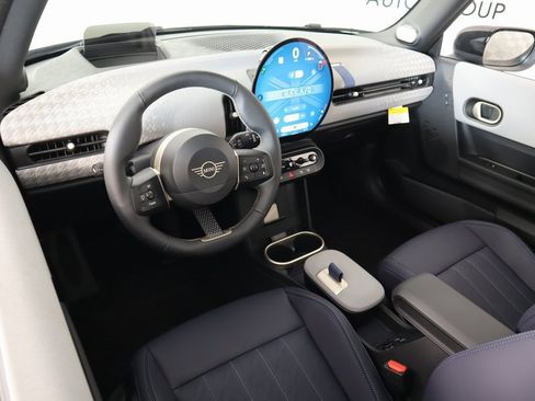 New 2025 MINI Cooper S image 2