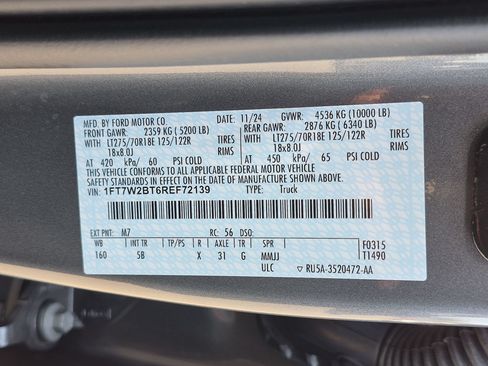 Used 2024 Ford F250 Lariat AWD/4WD image 38