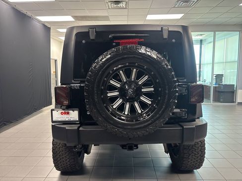 Used 2018 Jeep Wrangler Unlimited Sport w/ Power Convenience Group image 4