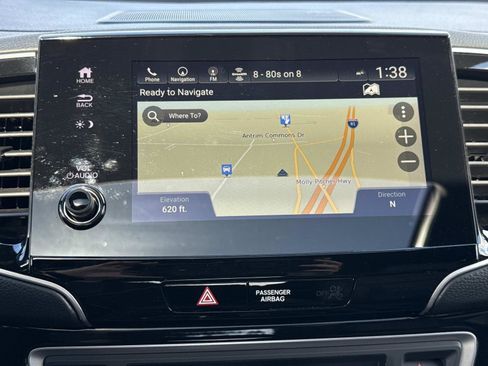 Used 2024 Honda Passport Black Edition image 4