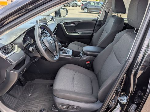 Used 2024 Toyota RAV4 XLE image 2