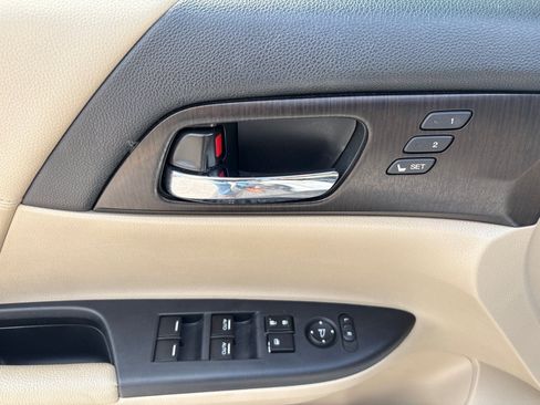Used 2014 Honda Accord EX-L image 15