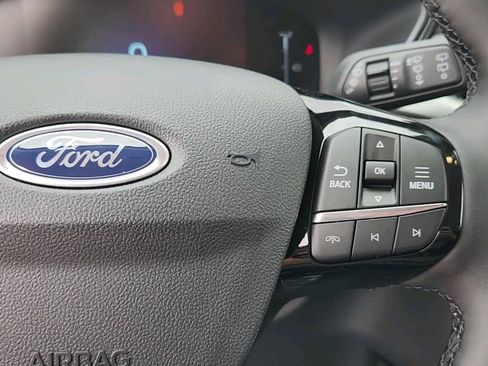 New 2025 Ford Escape PHEV image 16