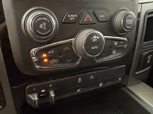 Used 2014 RAM 1500 Sport AWD/4WD image 31
