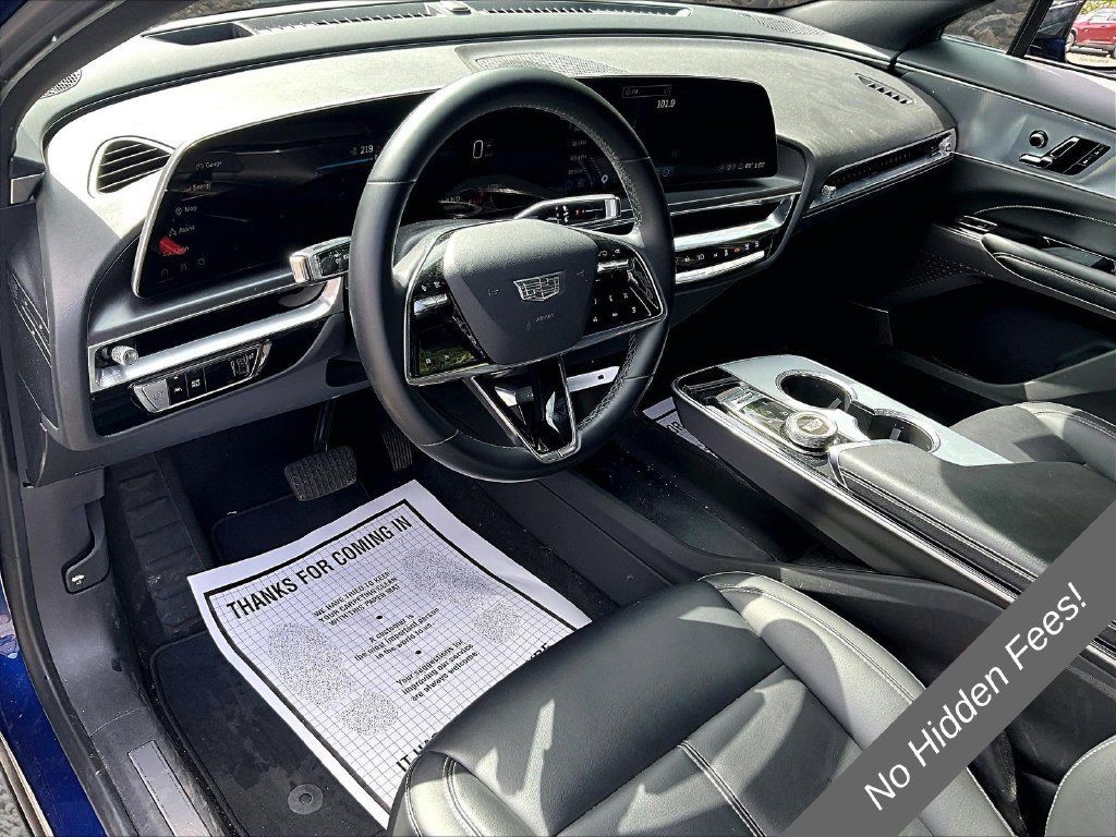 Used 2024 Cadillac Lyriq Tech w/ LPO, Floor Liner Package AWD/4WD image 11
