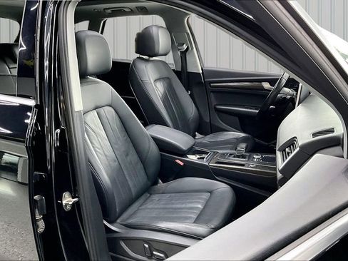 Used 2018 Audi Q5 2.0T Premium Plus AWD/4WD image 31