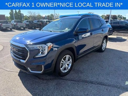 Used 2023 GMC Terrain SLE w/ Driver Convenience Package FWD image 5