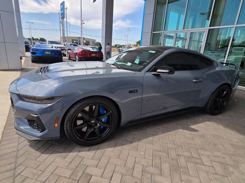 Used 2024 Ford Mustang GT Premium w/ GT Performance Package RWD image 4