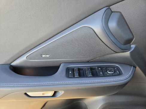 New 2025 Lexus TX 500h AWD image 9