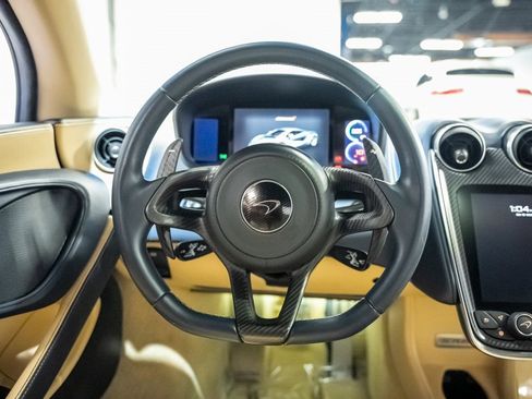 Used 2017 McLaren 570S Coupe image 39