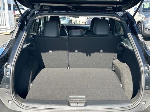 Used 2025 Nissan Kicks SR image 22