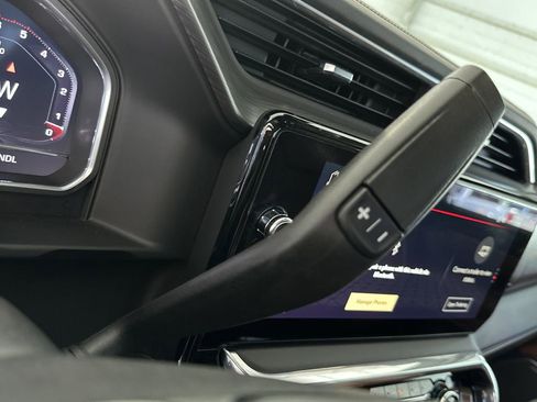 Certified 2024 GMC Sierra 3500 Denali Ultimate AWD/4WD image 30