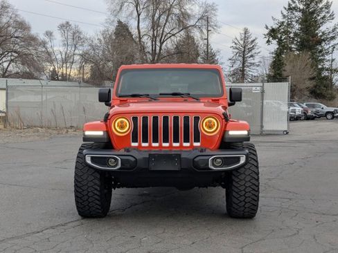 Used 2020 Jeep Wrangler Unlimited Sahara w/ Uconnect 4C Nav & Sound Group image 2