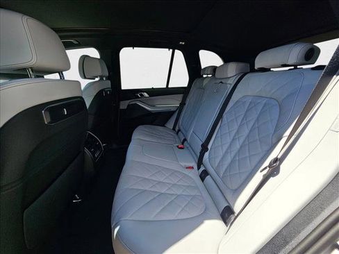 New 2026 BMW X5 xDrive40i image 17
