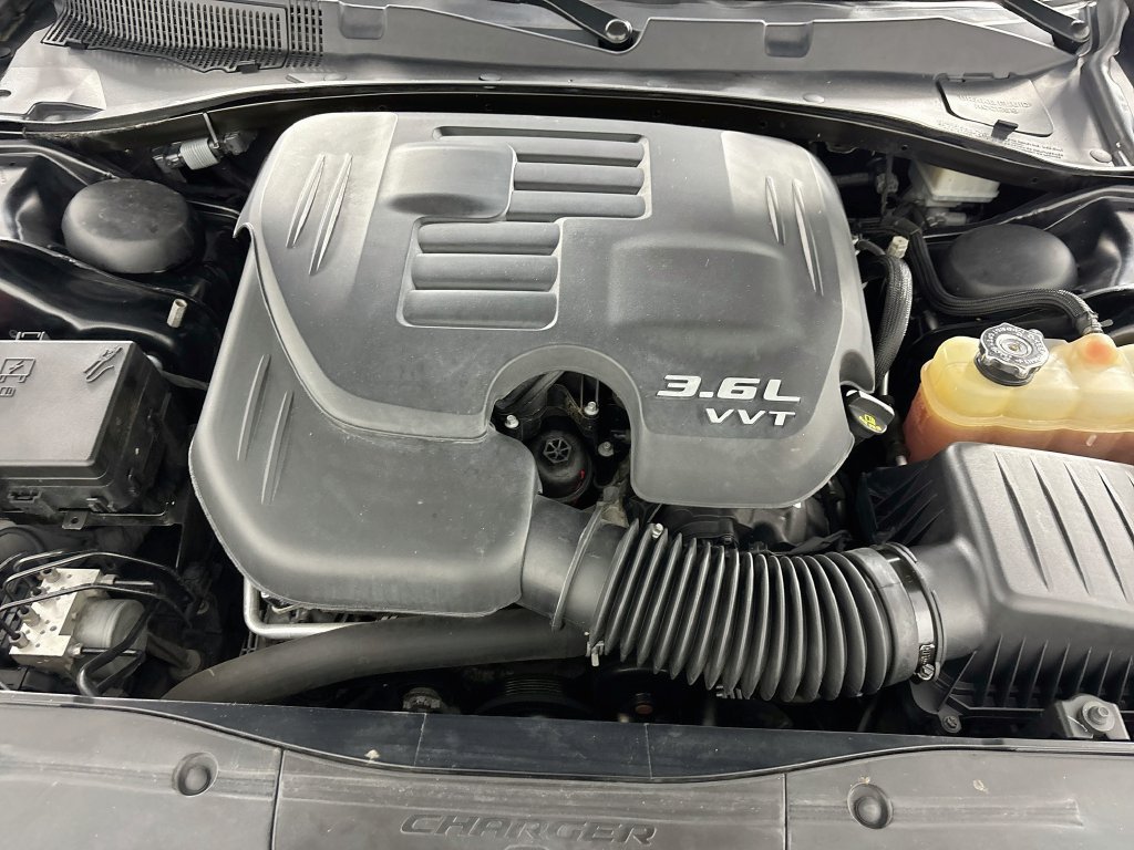 Used 2022 Dodge Charger GT RWD image 28