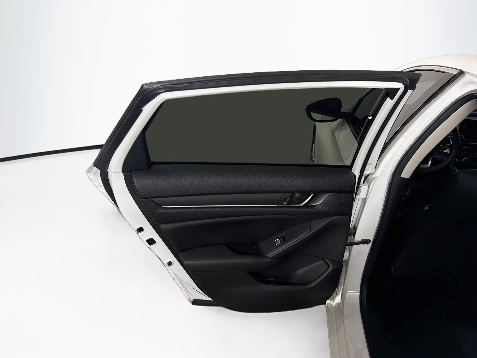 Used 2020 Honda Accord LX image 25