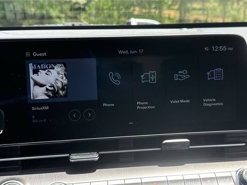 Used 2025 Hyundai Kona SEL AWD/4WD image 19