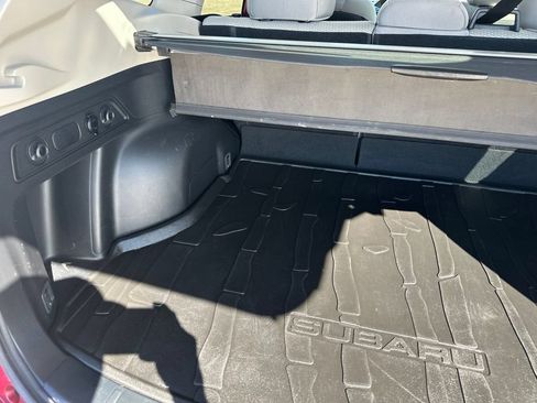 Used 2019 Subaru Forester Premium AWD/4WD image 26