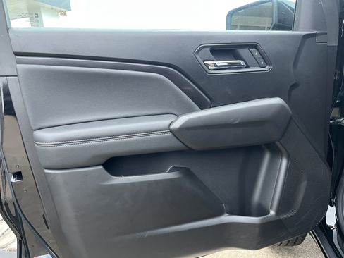 New 2026 GMC Canyon Elevation w/ Convenience Package image 23