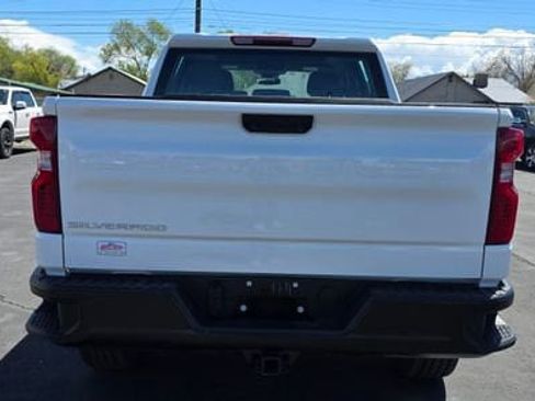 Used 2024 Chevrolet Silverado 1500 W/T w/ Z71 Off-Road Package AWD/4WD image 5