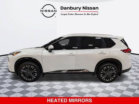 Certified 2024 Nissan Rogue Platinum w/ Platinum Premium Package AWD/4WD image 7