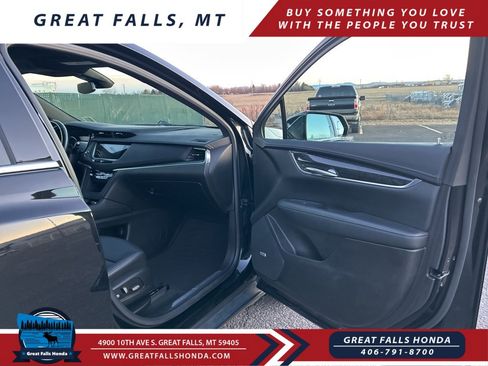Used 2021 Cadillac XT5 Premium Luxury image 29