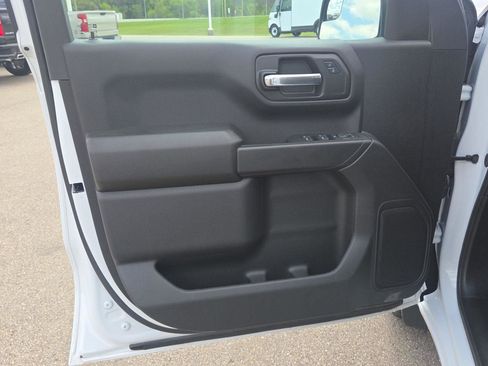 Used 2024 Chevrolet Silverado 1500 W/T w/ WT Value Package AWD/4WD image 15