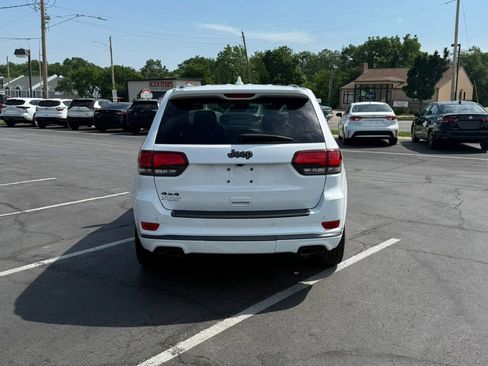 Used 2018 Jeep Grand Cherokee High Altitude AWD/4WD image 12