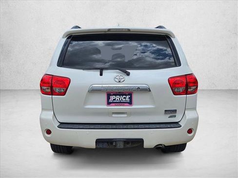 Used 2017 Toyota Sequoia Platinum AWD/4WD image 7