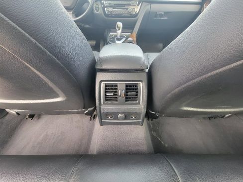 Used 2016 BMW 320i xDrive Sedan image 27