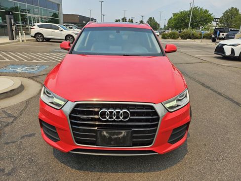 Used 2017 Audi Q3 2.0T Premium Plus w/ Premium Plus Package AWD/4WD image 2