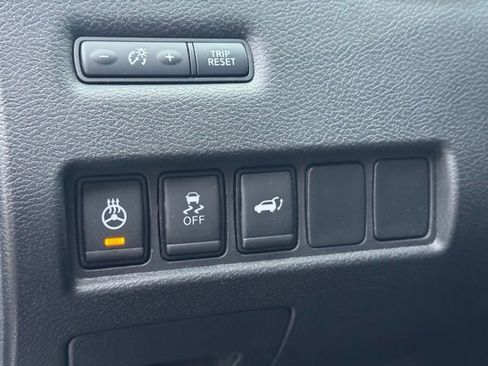 Used 2018 Nissan Murano Platinum w/ Cargo Package image 7