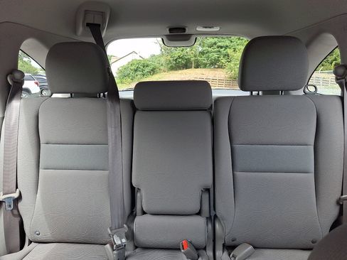 Used 2011 Honda CR-V LX image 19